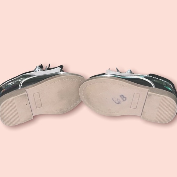 used, beautiful - Picture 3 of 3